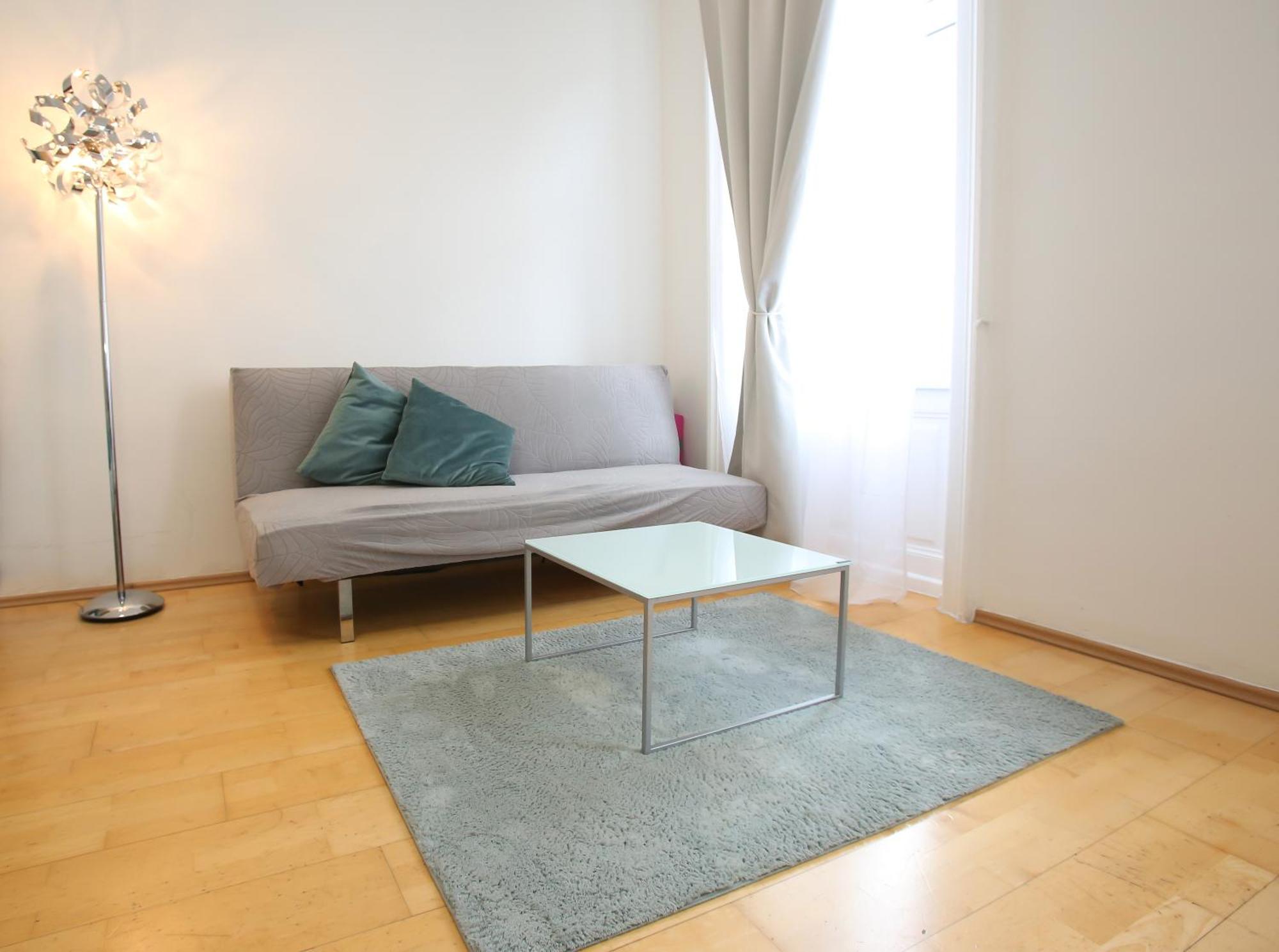 Downtown Bliss Modern Retreat With Free Parking And Fast Internet 600 Mbits Apartment Vienna Exterior photo